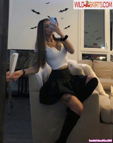 cupofchaii nude|Rose Zara Nude Onlyfans Cupofchaiii Twitch Leaked Video